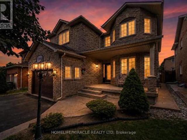 House for sale in Georgina, Ontario