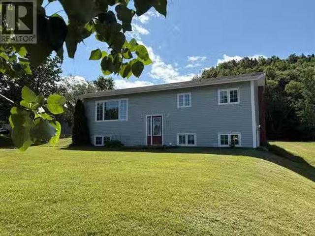 House for sale in Brown's Arm, Newfoundland And Labrador