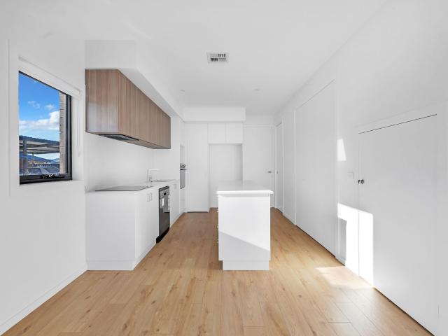 House for rent in Googong, Queanbeyan-Palerang Regional Council