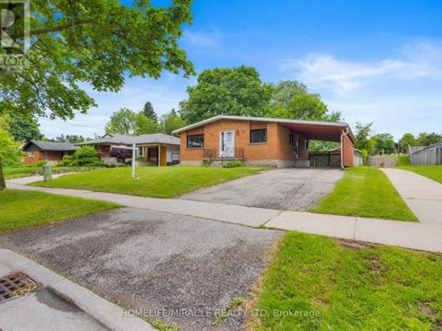 House for sale in Kitchener, Ontario
