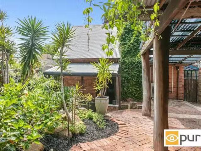 House for rent in Shenton Park, Western Australia