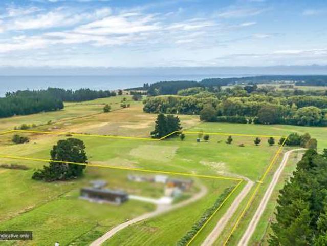 Property for sale in Amberley, Canterbury