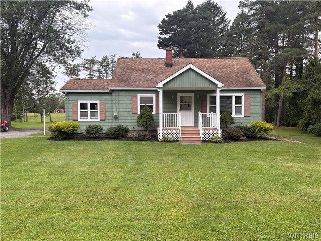 House for sale in Bowmansville, New York