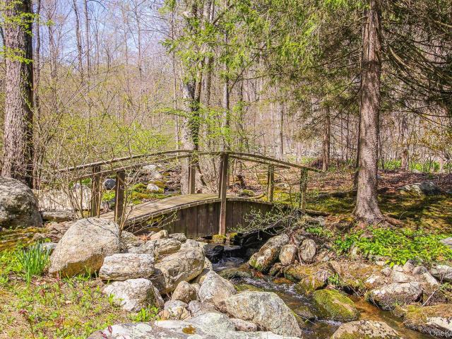 House for sale in Putnam Valley, New York