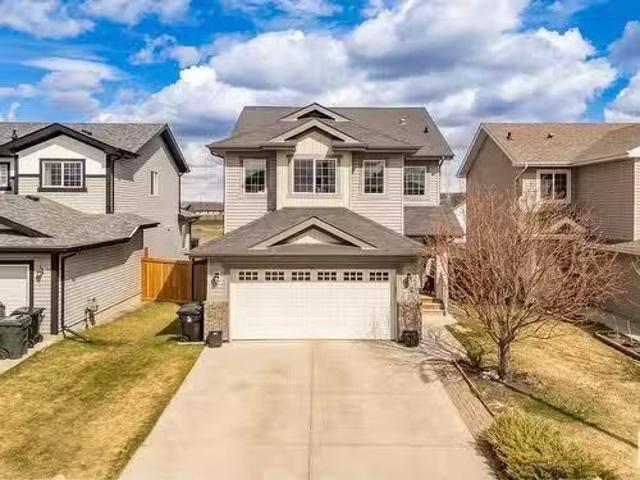 House for sale in Spruce Grove, Alberta