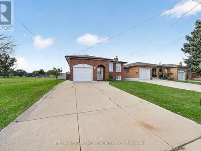 House for sale in Greenford, Hamilton