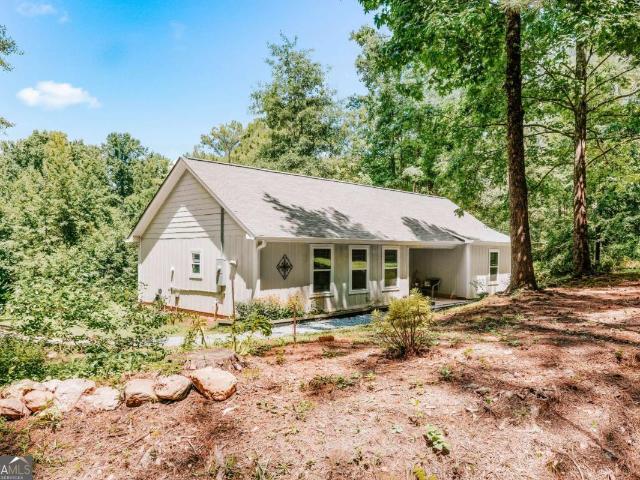 House for sale in Colbert, Georgia