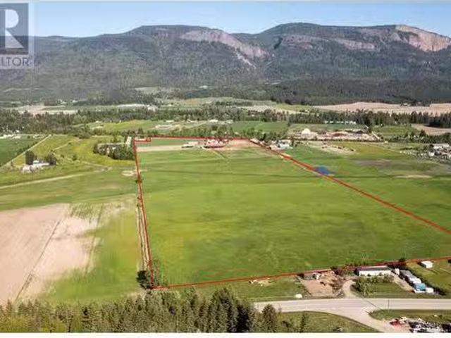 House for sale in Grindrod, British Columbia
