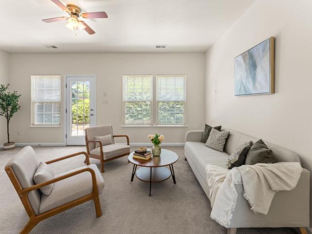 Townhouse for sale in Virginia