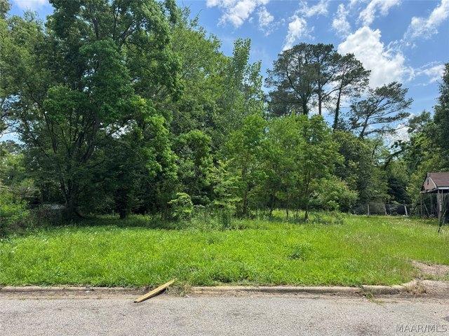 Land for sale in Hope Hull, Alabama