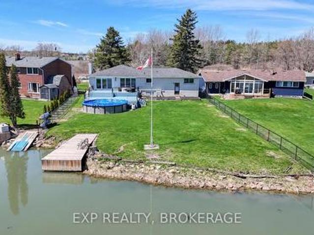 House for sale in Willowbank, Ontario