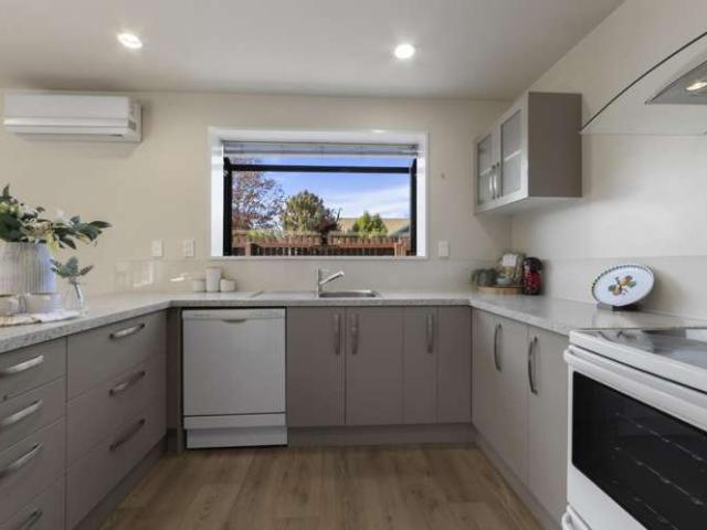 House for sale in Casebrook, Canterbury