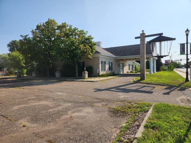 Commercial for sale in Hennepin, Minnesota