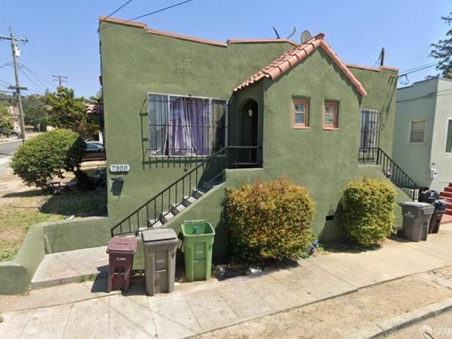 House for sale in Eastmont, Oakland