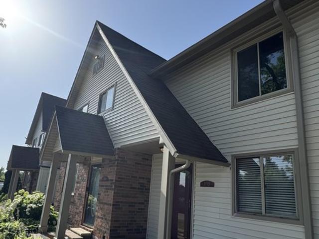Condo for sale in Clarkston, Michigan