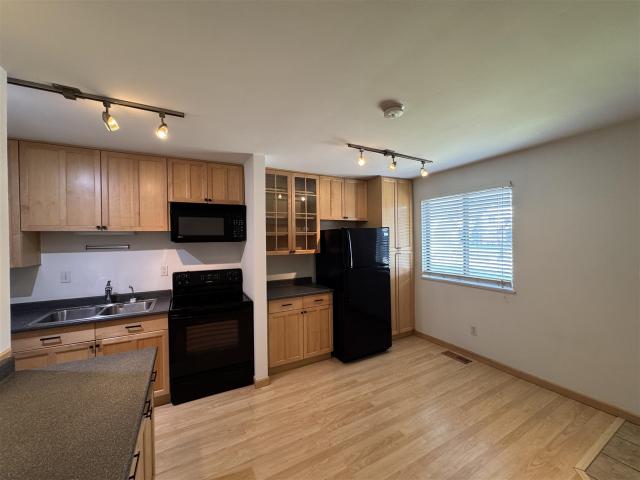 Condo for sale in Davisburg, Michigan