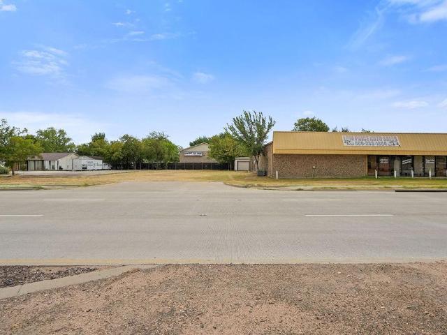 Commercial for sale in Denton, Texas