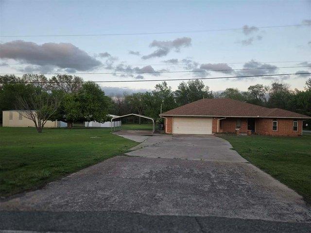 House for sale in Jones, Oklahoma