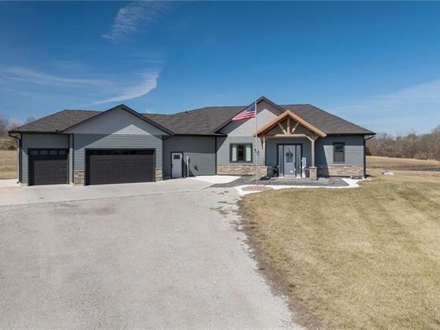 House for sale in Buchanan, Missouri