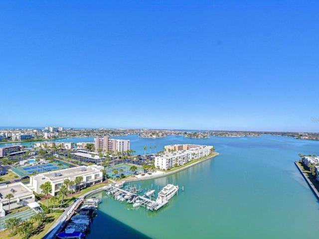 Condo for sale in South Pasadena, Florida