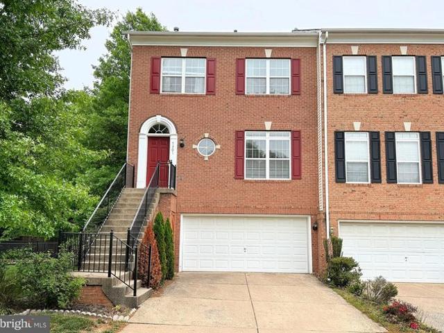 Townhouse for sale in Virginia