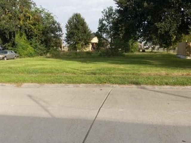 Land for sale in Arabi, Saint Bernard Parish