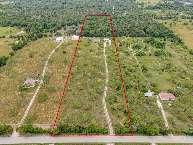 House for sale in Kemp, Texas