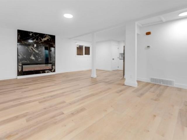 House for sale in Wedgewood, Alberta