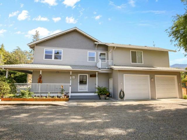 House for sale in Talent