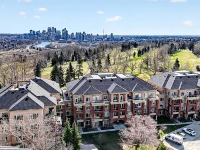 Condo for sale in Northwest, Alberta