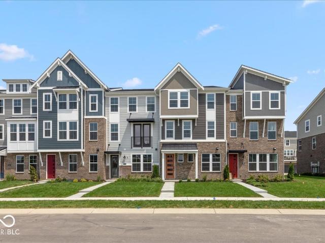 Townhouse for sale in Indiana