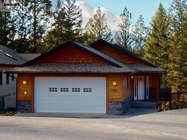 House for sale in Radium Hot Springs, British Columbia