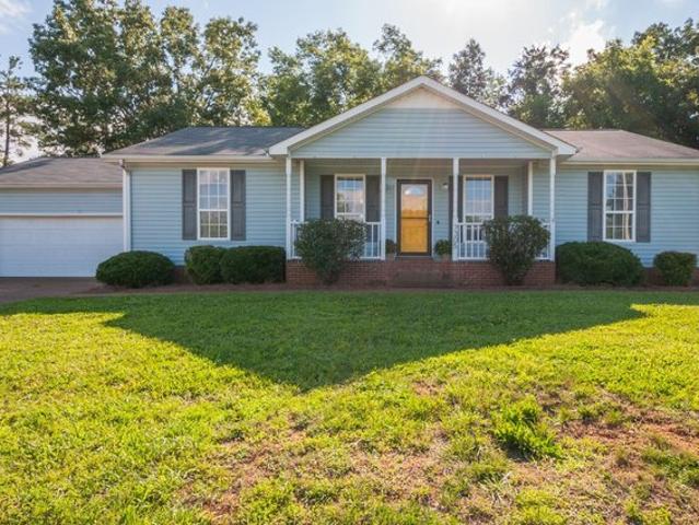 House for sale in Tennessee