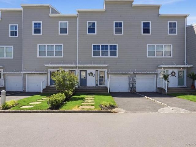 House for sale in Queens, Arverne