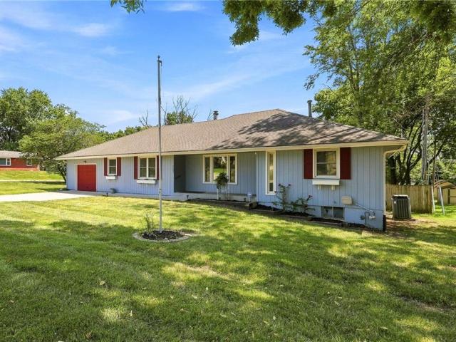 House for sale in Gladstone, Missouri