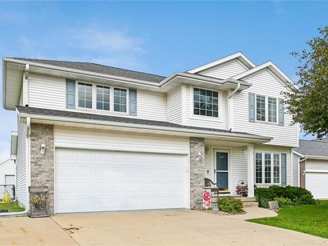 House for sale in Rolling Ridge, Cedar Rapids