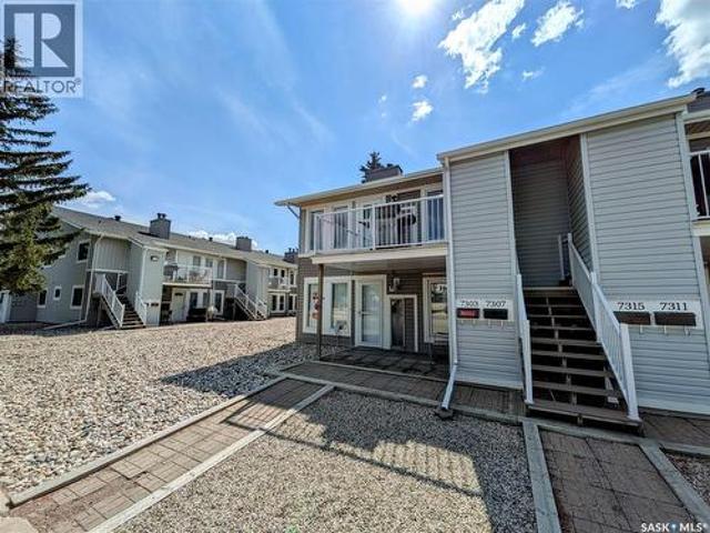 Townhouse for sale in Sherwood Estates, Regina