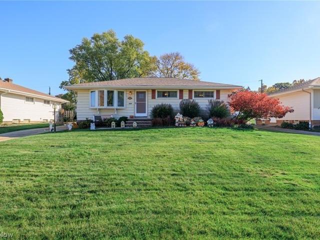 House for sale in Parma, Cuyahoga County
