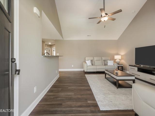 House for sale in Bell Bridge, Knoxville