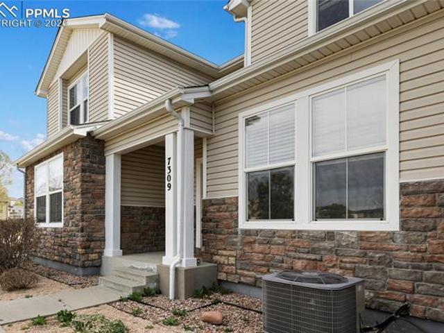 Townhouse for sale in Fountain, Colorado
