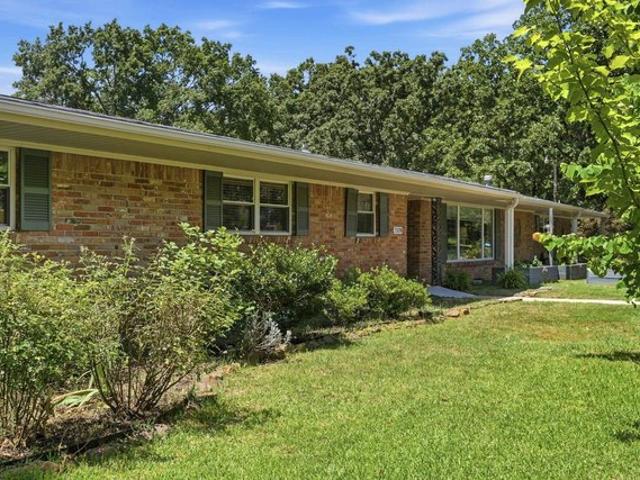 House for sale in Ark