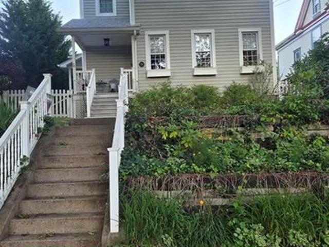 House for sale in Oakmont, Pennsylvania