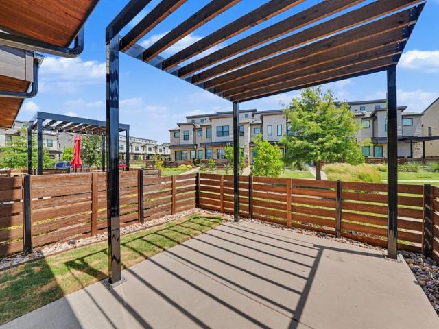 Townhouse for sale in Denton, Texas
