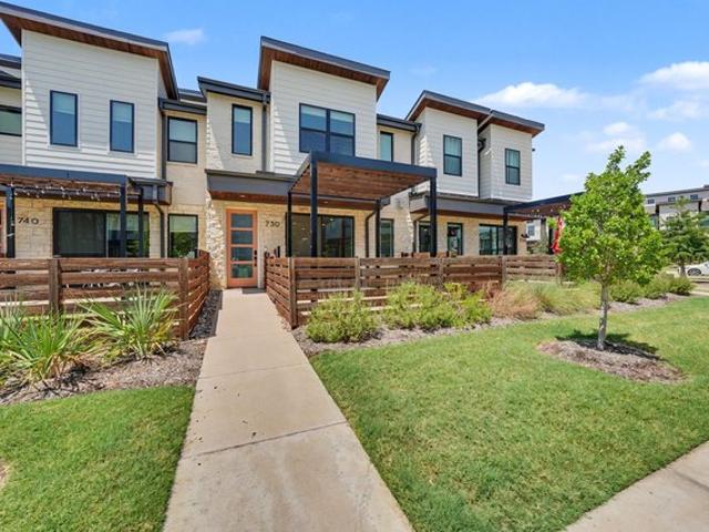 Townhouse for sale in Prosper, Texas