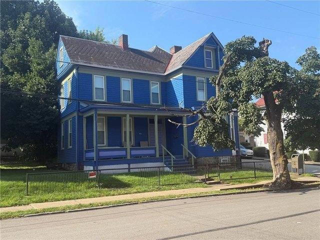 House for sale in Stogletown, Monongahela