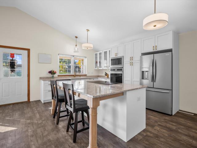 House for sale in Shepard Hill, Oak Creek