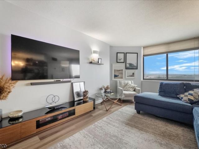 Condo for sale in Hudson, New Jersey