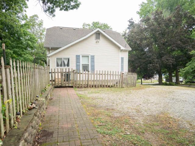 House for sale in Warsaw, Hancock County