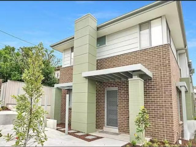 Condo for rent in Sydney, New South Wales
