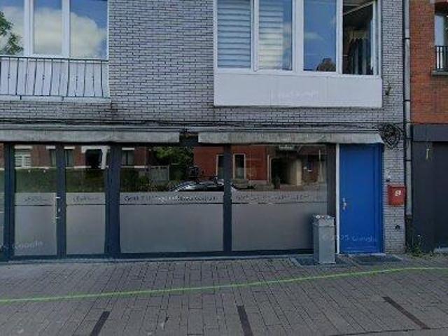 Bureau vente à Genk, Limburg